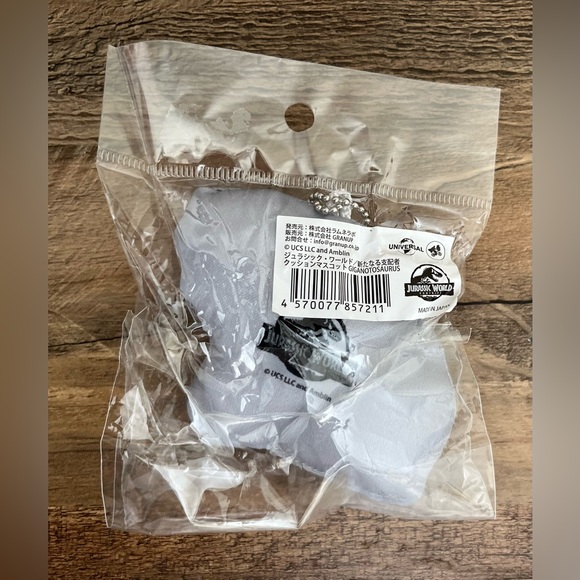 Universal Studios Japan Jurassic World Dominion Souvenir mixed lot - Picture 8 of 14